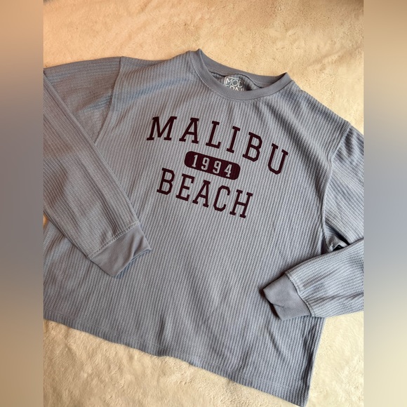 MODERN LUX Women’s Long Sleeve Shirt - Picture 2 of 6